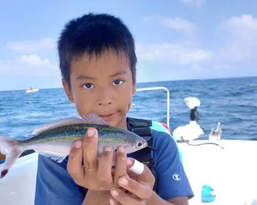 [Departing from Ginowan Marina] Private Private charter boat Charter [Okinawa Multi-Species Fishing - Beginners Welcome! 3.5-Hour Course] Popular with Families and Groups! Children Welcome!