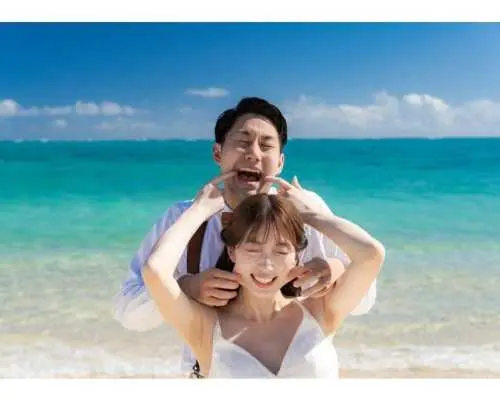 [Okinawa, Ishigaki Island] Beach & Sugarcane Experience Photo Wedding ♪ Wedding photos ♪ Beach photoshoot and sugarcane harvesting experience