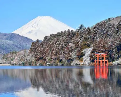 [Group tour available for 1 person] Hakone, Mt. Fuji & Enoshima Day Trip | Enoshima, Owakudani, Lake Ashi Floating Torii Gate, Hakone Ropeway, Lake Ashi Pirate Ship