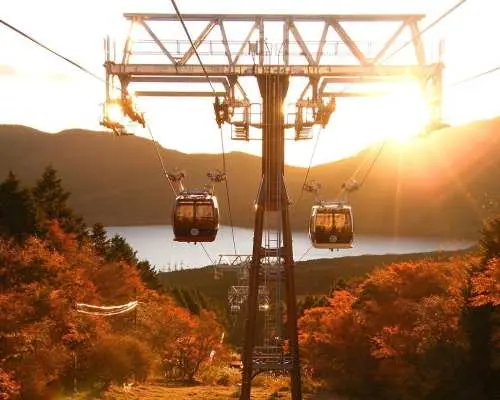 [Group tour available for 1 person] Hakone, Mt. Fuji & Enoshima Day Trip | Enoshima, Owakudani, Lake Ashi Floating Torii Gate, Hakone Ropeway, Lake Ashi Pirate Ship