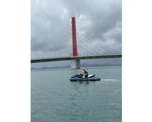 [Okinawa, Uruma City] Jet ski tour to Ikei Island and Ikei Beach (60 minutes)! Kaichu Road, Henza Island, Hamahiga Island, Miyagi Island, Ikei Island, Yakeina. Children welcome!