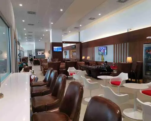 科託卡國際機場(ACC) | Terminal 3 | Sanbra Business & Priority Lounge | 貴賓室服務