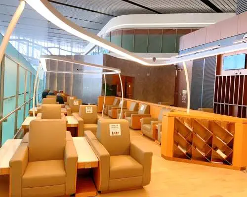 北京大興國際機場(PKX) | Main Terminal | Southern Airline Golden/Sliver Card Member Lounge 3 | 貴賓室服務