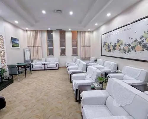 哈密機場(HMI) | Main Terminal | First and Business Class Lounge | 貴賓室服務