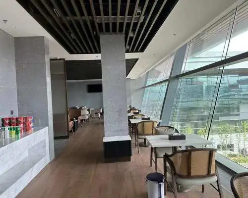 貴陽龍洞堡國際機場(KWE) | T3 Terminal | 头等舱休息厅（T3国际） | 貴賓室服務
