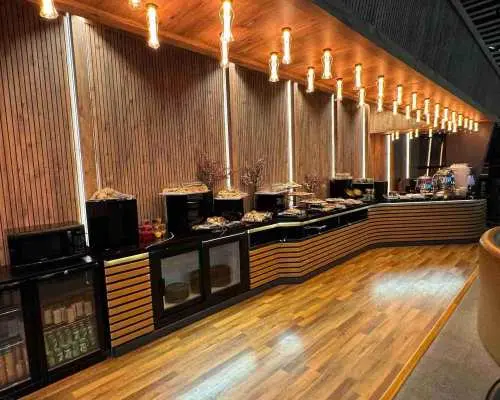 巴格達國際機場(BGW) | Passenger Terminal | Topaz Lounge | 貴賓室服務