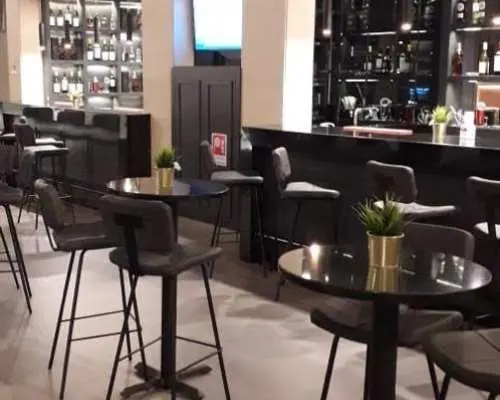 阿麗亞王后國際機場(AMM) | Main Terminal | Crown Lounge | 貴賓室服務