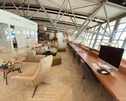 馬斯喀特國際機場(MCT) | Main Terminal | Majan Lounge | 貴賓室服務