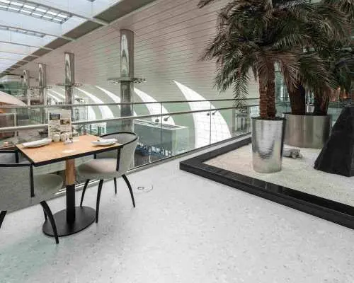 杜拜國際機場(DXB) | Terminal 3 | Ahlan Lounge @ Gate A1 | 貴賓室服務