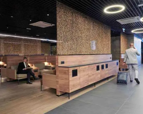 菲烏米奇諾機場(FCO) | Terminal 3 | Prima Vista Lounge Portus | 貴賓室服務