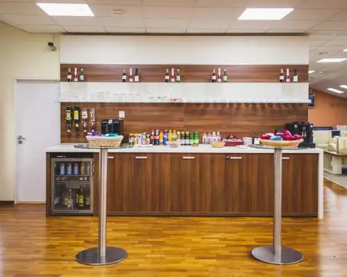 科希策機場(KSC) | Terminal 1 | Kosice Business Lounge | 貴賓室服務