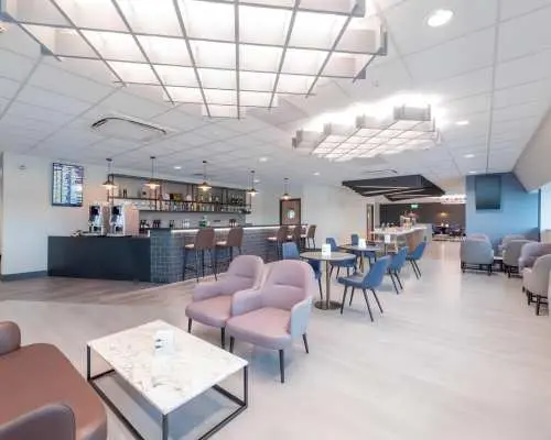 伯明罕機場(BHX) | Main Terminal | (暫停使用) Aspire Lounge (South)  | 貴賓室服務
