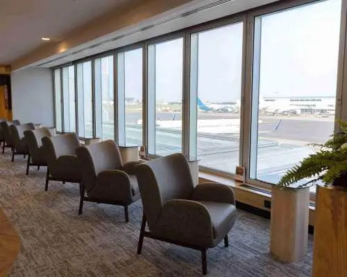 希思羅機場(LHR) | Terminal 4 | Plaza Premium Lounge | 貴賓室服務