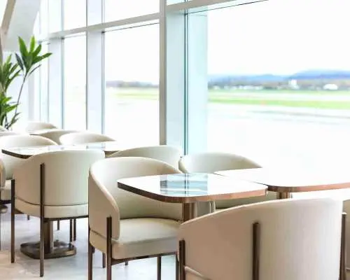 溫哥華國際機場(YVR) | International Terminal | Plaza Premium International Lounge | 貴賓室服務