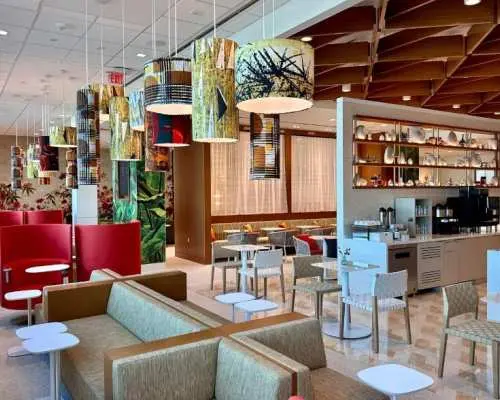 勞德代爾堡國際機場(FLL) | Terminal 3 | Escape Lounge | 貴賓室服務