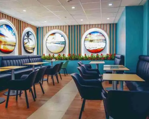 桑斯特國際機場(MBJ) | Main Terminal | Club Mobay | 貴賓室服務