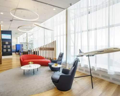 皮埃爾·埃利奧特·特魯多國際機場(YUL) | Main Terminal | Air France and KLM Lounge Managed by Plaza Premium Group | 貴賓室服務