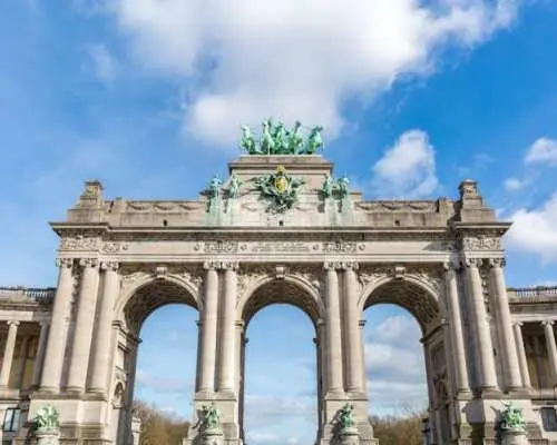 Navigate Brussels's most Insta-perfect spots with a local