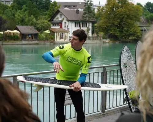 Bungeesurf Beginner Courses in Bern