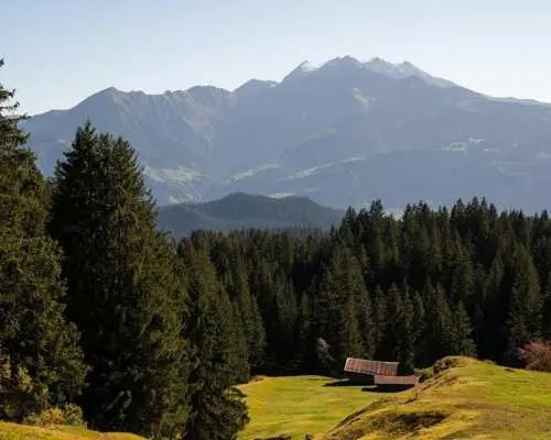 Culinary hike "Mountain and View" from Laax