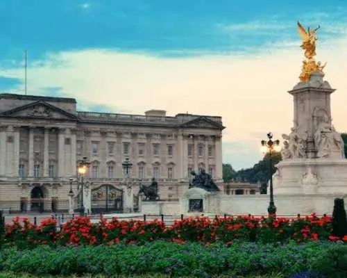 ทัวร์เสียงบรรยายเรื่องราวทางการเมืองของลอนดอนด้วยตนเอง