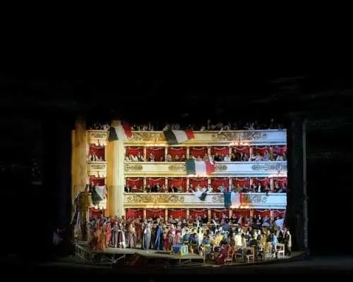 Gói dịch vụ tham quan Nhà hát Opera Arena di Verona bao gồm vé xem opera, tour tham quan thành phố và phương tiện di chuyển.