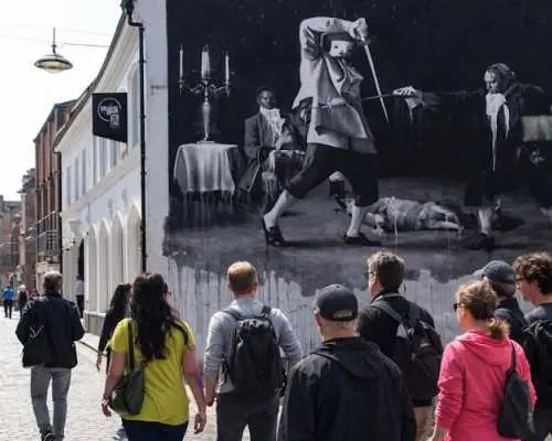 Best of Belfast walking tour with local guide