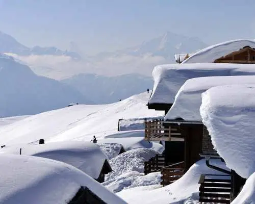 From Geneva or Geneva Airport: transfer to popular places in the Valais region