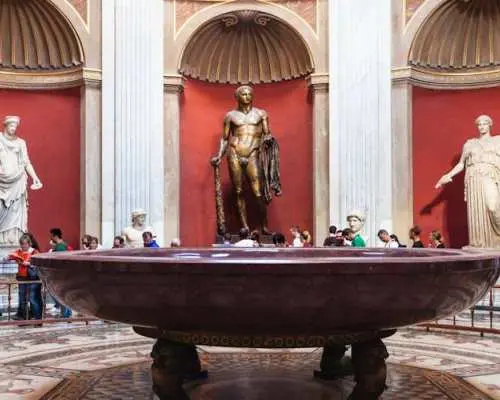 Breakfast and Tickets for the Vatican Museums and Sistine Chapel
