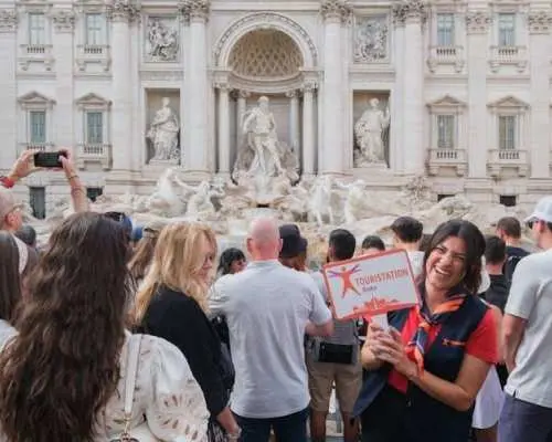 Trevi Fountain ticket with on-site assistance