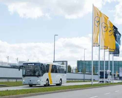 Lufthansa airport express bus to and from Munich city center