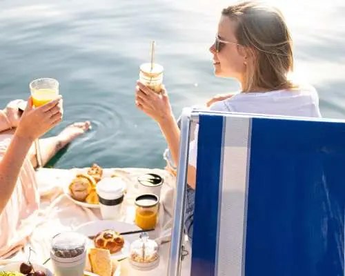 "Pedalo Z'Morge": Breakfast on Lake Lucerne