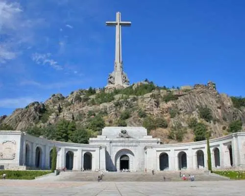 Escorial and Valley half-day tour from Madrid