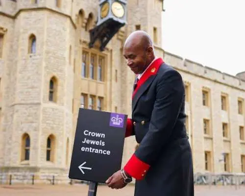 Tower of London, Crown Jewels and Yeoman Warder Walking Tour