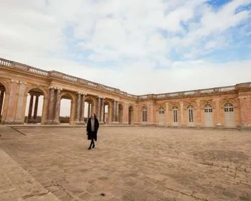 Palace of Versailles and the Trianon with transportation from Paris