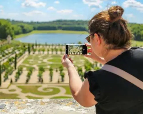 Palace of Versailles and the Trianon with transportation from Paris