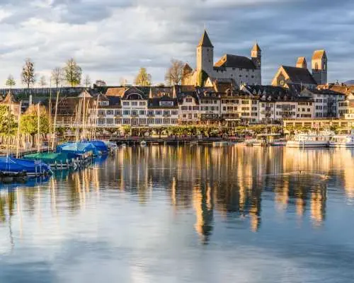 Rapperswil public guided tour of the old town