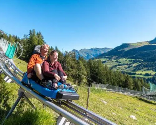 Self-guided pleasure hike from Brambrüesch to Pradaschier