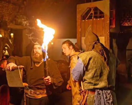 Czech Medieval Experience with Castle, Brewery Visit and Dinner Show