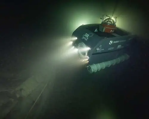 U-boat Dive to Transport Barge from Gersau