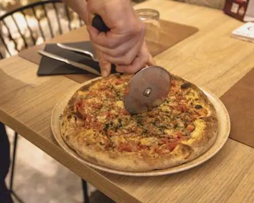 巴勒莫美食导览之旅，带您品尝当地特色风味