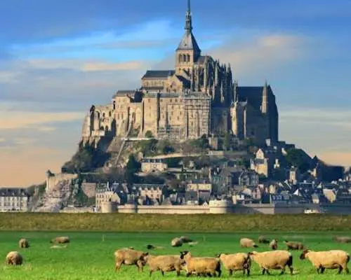Fullday excursion to Mont Saint-Michel from Paris