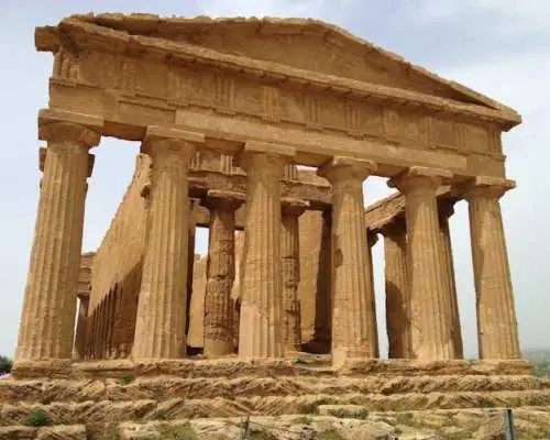 Private sunset tour of the Valley of the Temples in Agrigento