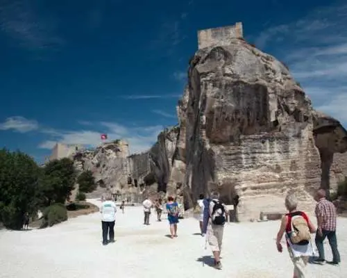 Tour of Avignon, St Remy, Les Baux et Pont du Gard from Avignon