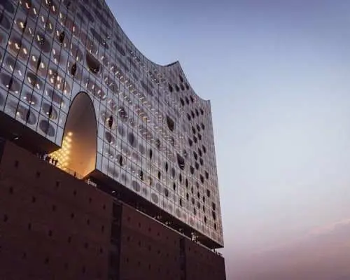 Hamburg HafenCity self-guided audio tour to Elbe Philharmonic Hall