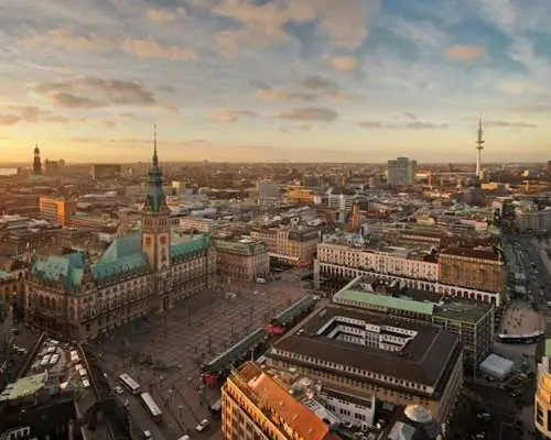Premium Pass to discover Hamburg with 4 attractions