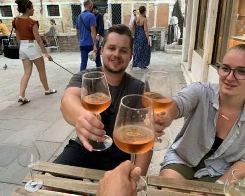 威尼斯夜间街头美食美酒之旅