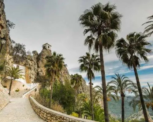 Day trip to Guadalest, Altea and the Algar Waterfalls from Alicante