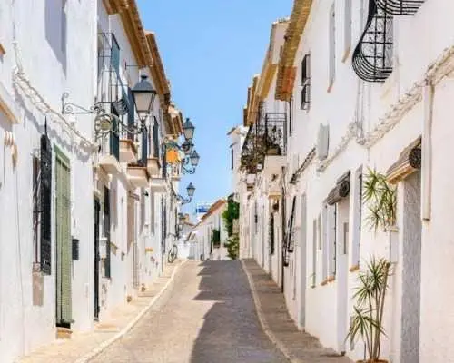 Day trip to Guadalest, Altea and the Algar Waterfalls from Alicante