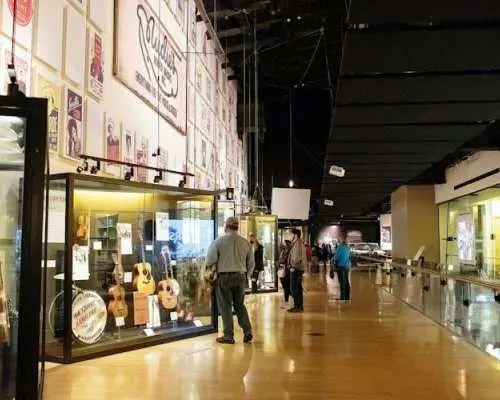 カントリーミュージック殿堂、RCAスタジオB、ハッチショープリントツアー